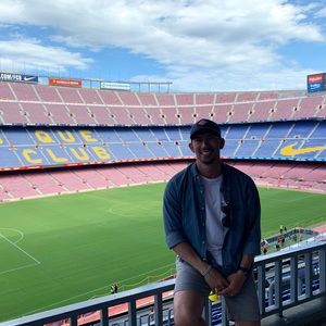 Meet your Posher, Eric